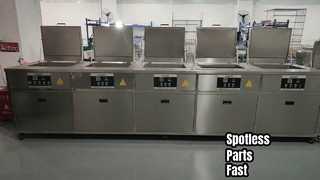 एक नज़दीकी नज़र: औद्योगिक 40KHz 192L टैंक अल्ट्रासोनिक कार पार्ट्स क्लीनर ठंडे पानी की सफाई